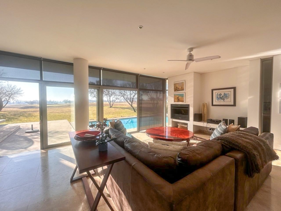 5 Bedroom Property for Sale in Waterford Golf and River Estate Free State
